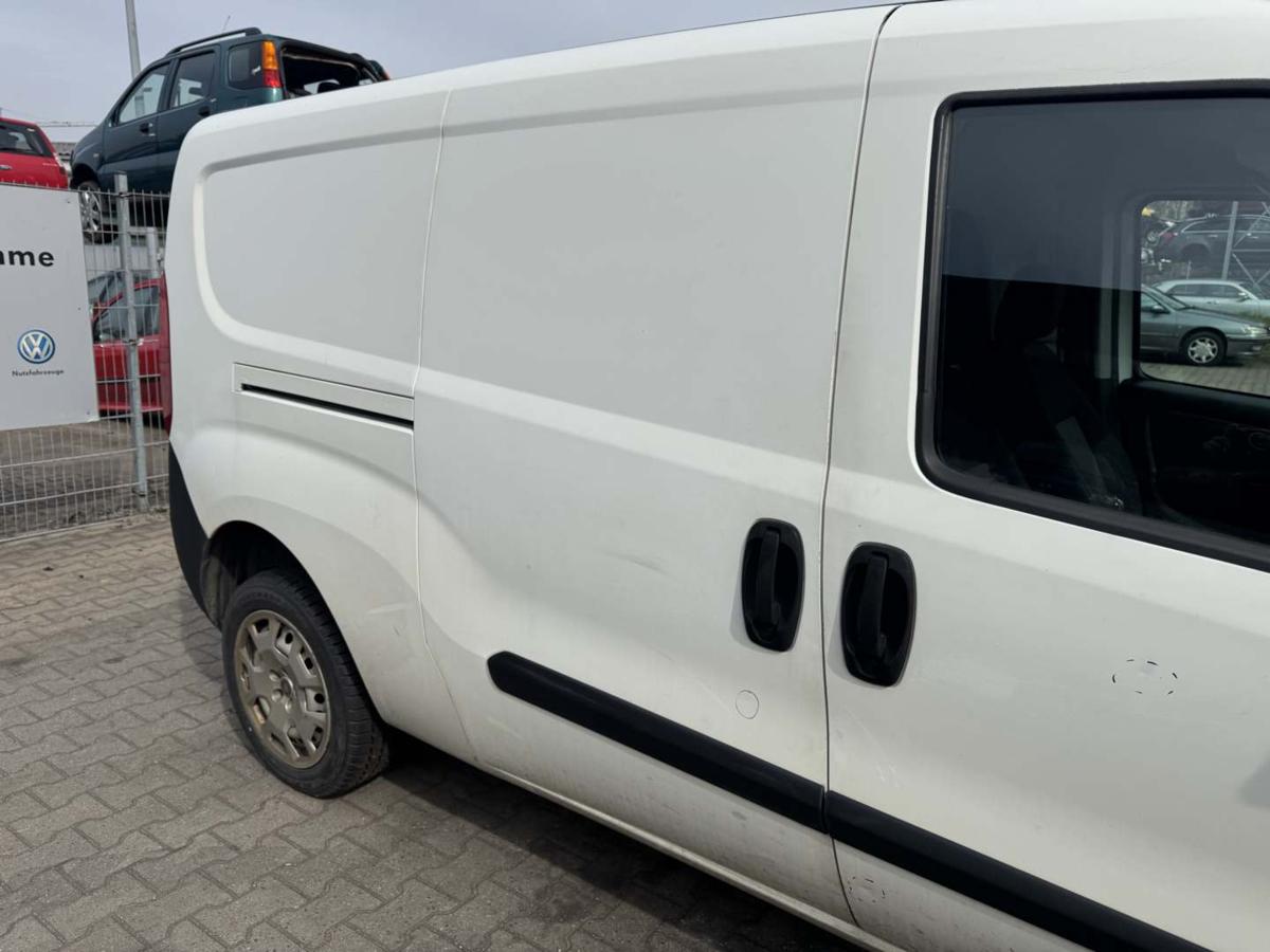 Fiat Doblo 2 original Schiebet&uuml;r rechts 249 Bianco Banchisa Kastenwagen Bj.2018